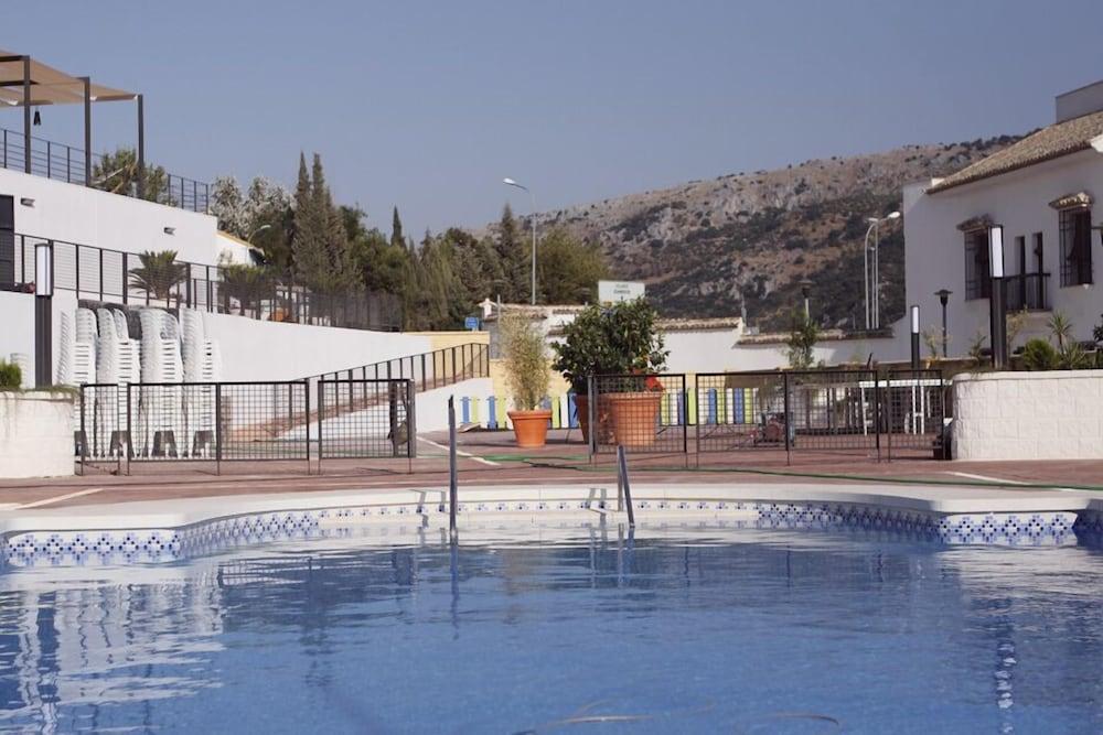 فندق مينسيا سابيتيكا Doña Mencía المظهر الخارجي الصورة